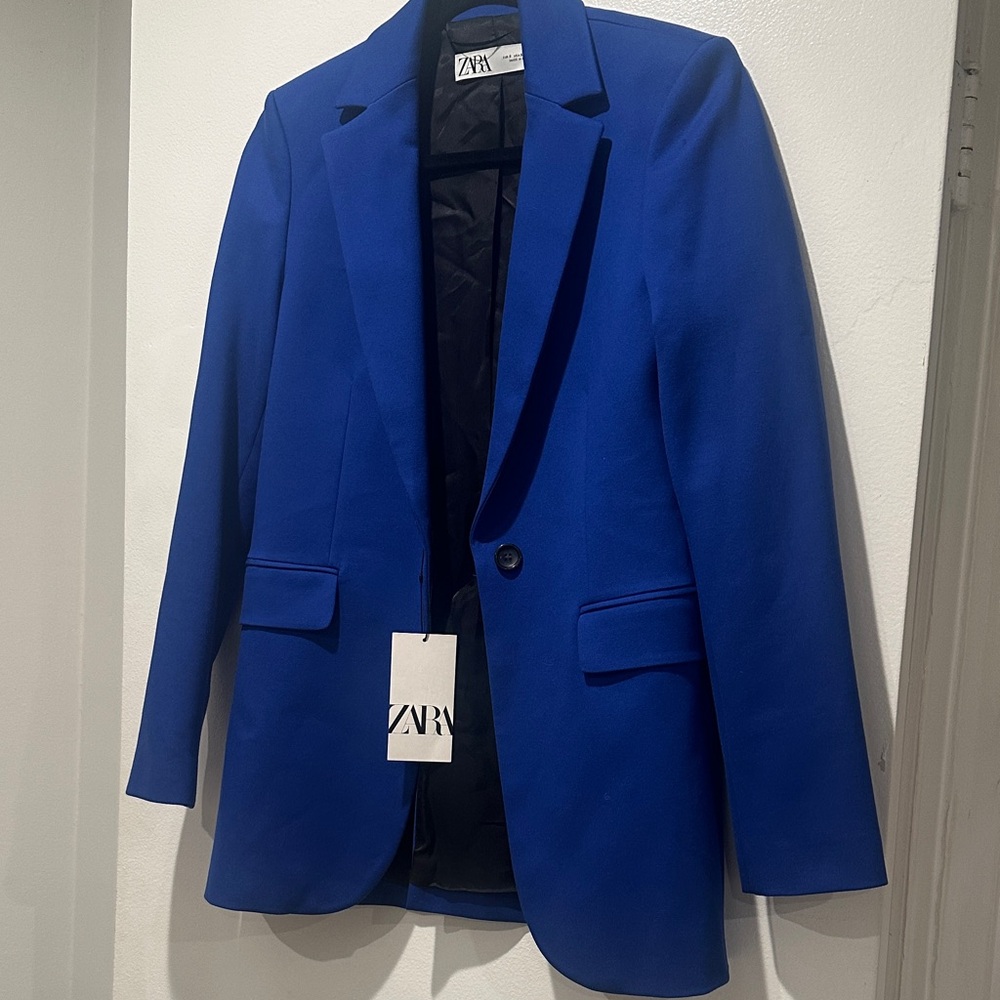Zara Womens Blue Blazer with matching blue mini skirt